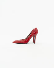 Load image into Gallery viewer, Vintage x ALDO Red Patent Pumps (6, 6.5)