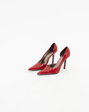 Load image into Gallery viewer, Vintage x ALDO Red Patent Pumps (6, 6.5)