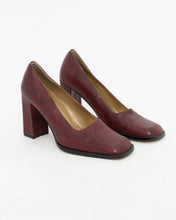 Load image into Gallery viewer, Vintage x TRANSIT Red Snakeskin Leather Chunky Heels (8, 8.5)