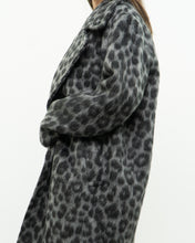 Load image into Gallery viewer, MICHAEL KORS x Grey Leopard Fuzzy Wool-Blend Jacket (XS-M)