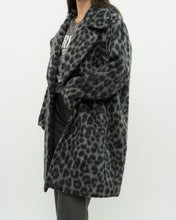 Load image into Gallery viewer, MICHAEL KORS x Grey Leopard Fuzzy Wool-Blend Jacket (XS-M)