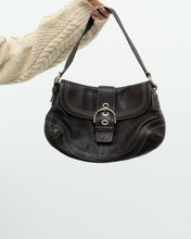 Load image into Gallery viewer, Vintage x COACH Brown Leather Purse