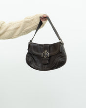 Load image into Gallery viewer, Vintage x COACH Brown Leather Purse