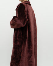 Load image into Gallery viewer, Vintage x Burgundy Velvet Reversible Coat (S-XL)