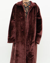 Load image into Gallery viewer, Vintage x Burgundy Velvet Reversible Coat (S-XL)