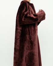 Load image into Gallery viewer, Vintage x Burgundy Velvet Reversible Coat (S-XL)