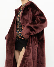 Load image into Gallery viewer, Vintage x Burgundy Velvet Reversible Coat (S-XL)