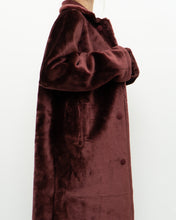 Load image into Gallery viewer, Vintage x Burgundy Velvet Reversible Coat (S-XL)