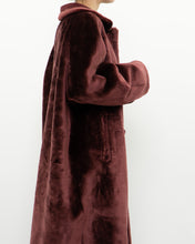 Load image into Gallery viewer, Vintage x Burgundy Velvet Reversible Coat (S-XL)