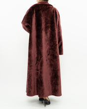 Load image into Gallery viewer, Vintage x Burgundy Velvet Reversible Coat (S-XL)