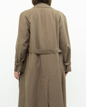 Load image into Gallery viewer, Vintage x Made in Canada x Aquascutum of London Mocha Trench (XS)