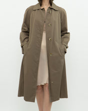 Load image into Gallery viewer, Vintage x Made in Canada x Aquascutum of London Mocha Trench (XS)