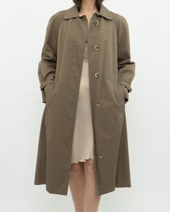 Vintage x Made in Canada x Aquascutum of London Mocha Trench (XS)