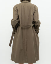 Load image into Gallery viewer, Vintage x Made in Canada x Aquascutum of London Mocha Trench (XS)