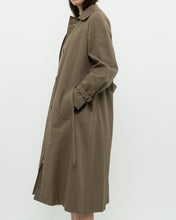 Load image into Gallery viewer, Vintage x Made in Canada x Aquascutum of London Mocha Trench (XS)