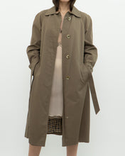 Load image into Gallery viewer, Vintage x Made in Canada x Aquascutum of London Mocha Trench (XS)