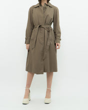 Load image into Gallery viewer, Vintage x Made in Canada x Aquascutum of London Mocha Trench (XS)