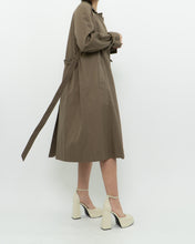 Load image into Gallery viewer, Vintage x Made in Canada x Aquascutum of London Mocha Trench (XS)