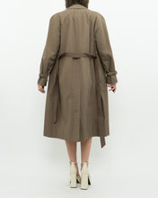 Load image into Gallery viewer, Vintage x Made in Canada x Aquascutum of London Mocha Trench (XS)