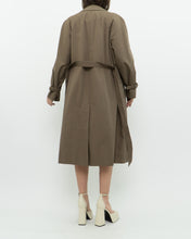 Load image into Gallery viewer, Vintage x Made in Canada x Aquascutum of London Mocha Trench (XS)