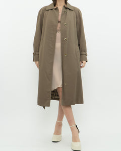 Vintage x Made in Canada x Aquascutum of London Mocha Trench (XS)