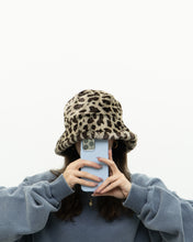 Load image into Gallery viewer, Vintage x HOLT RENFREW x Fuzzy Cheetah Bucket Hat