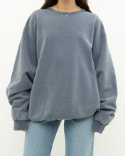 Load image into Gallery viewer, Vintage x Made in Canada x WINDRIVER Faded Blue Crewneck (S-XL)