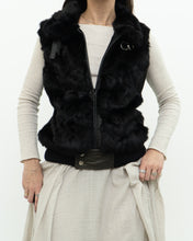 Load image into Gallery viewer, Vintage x Made in Italy x Black Fur Vest (S, M)