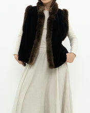 Load image into Gallery viewer, Vintage x CM FURS Black, Brown Fur Vest (XS-M)