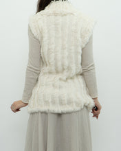 Load image into Gallery viewer, Vintage x Cream Knit Rabbit Fur Vest (M)