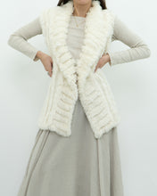 Load image into Gallery viewer, Vintage x Cream Knit Rabbit Fur Vest (M)