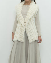 Load image into Gallery viewer, Vintage x Cream Knit Rabbit Fur Vest (M)