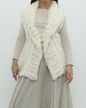 Load image into Gallery viewer, Vintage x Cream Knit Rabbit Fur Vest (M)