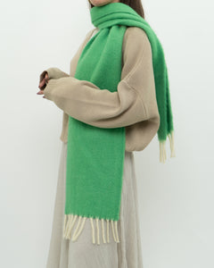 Modern x Green, Cream Fuzzy Scarf