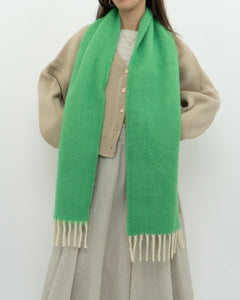 Modern x Green, Cream Fuzzy Scarf