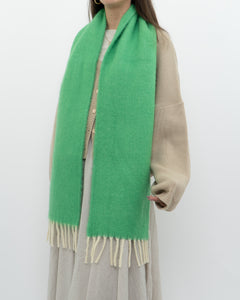 Modern x Green, Cream Fuzzy Scarf