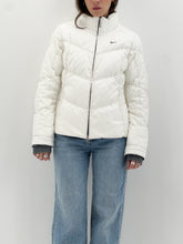 Load image into Gallery viewer, Vintage x NIKE Fitted White Down Jacket (XS, S)