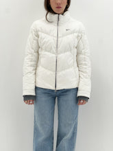 Load image into Gallery viewer, Vintage x NIKE Fitted White Down Jacket (XS, S)