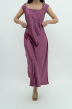 Load image into Gallery viewer, DYNAMITE x Magenta Satin Gown (L)