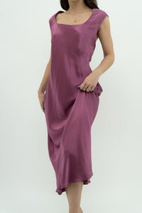 DYNAMITE x Magenta Satin Gown (L)