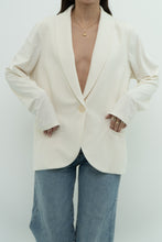 Load image into Gallery viewer, Vintage x Made in Canada x Cream Cozy Blazer (XS-XL)