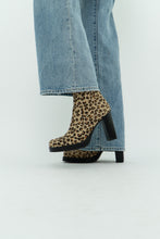 Load image into Gallery viewer, Vintage x Made in Spain x Leopard Print Pony Hair Platform Boots (6.5, 7)