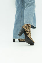 Load image into Gallery viewer, Vintage x Made in Spain x Leopard Print Pony Hair Platform Boots (6.5, 7)