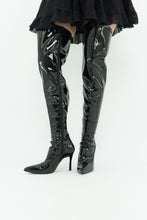 Load image into Gallery viewer, Knee High Black Patent Heeled Boots (7, 7.5)