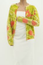 Load image into Gallery viewer, Vintage x Made in JAPAN x EATONS Angora, Wool Green Floral Cardigan (XS-L)