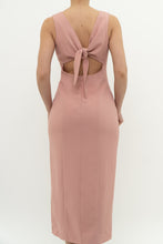 Load image into Gallery viewer, Vintage x Made in Canada x Blush Pink Structured Dress (S, M)