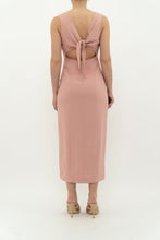 Load image into Gallery viewer, Vintage x Made in Canada x Blush Pink Structured Dress (S, M)