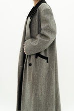 Load image into Gallery viewer, Vintage x Made in USA x Heathered Wool, Velvet Coat (M-XL)