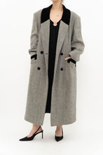 Load image into Gallery viewer, Vintage x Made in USA x Heathered Wool, Velvet Coat (M-XL)