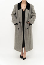 Load image into Gallery viewer, Vintage x Made in USA x Heathered Wool, Velvet Coat (M-XL)